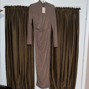 SHEIN Long-Sleeve Ruched Maxi Dress